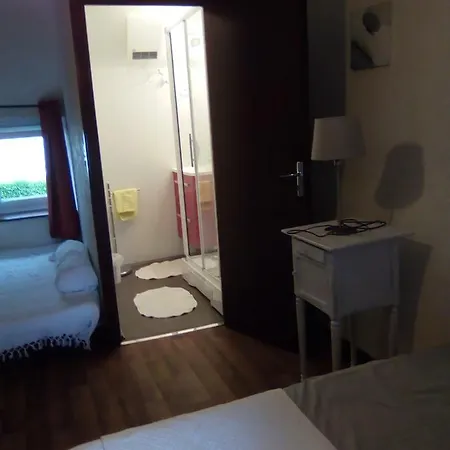 La Cour Du Bourg Casa rural Saint-Jean-des-Champs