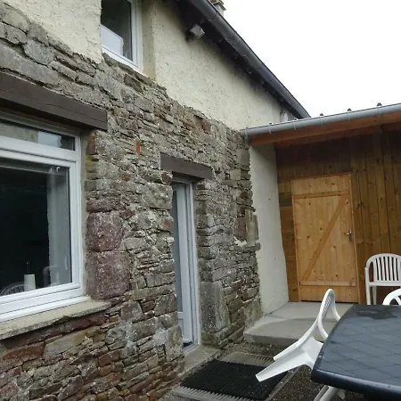 Landhuis La Cour Du Bourg Saint-Jean-des-Champs