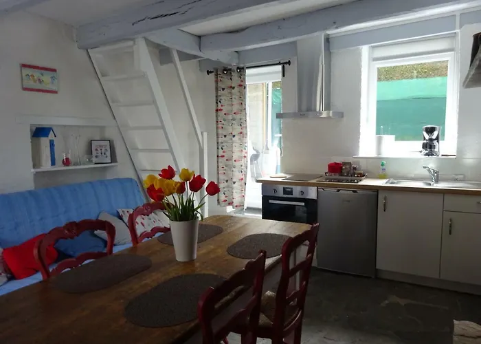 La Cour Du Bourg 컨트리하우스