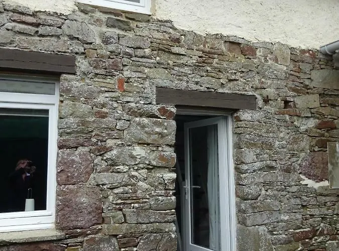 컨트리하우스 La Cour Du Bourg